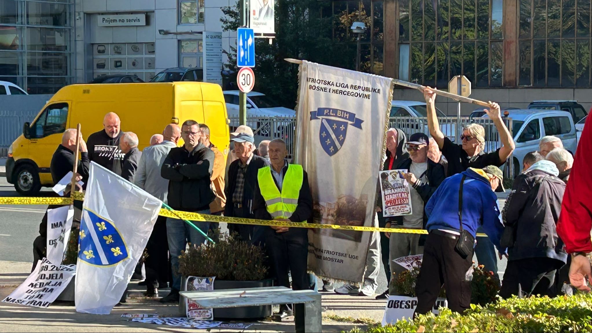 Barselona vidi u Muharemoviću dugoročno rješenje u odbrani